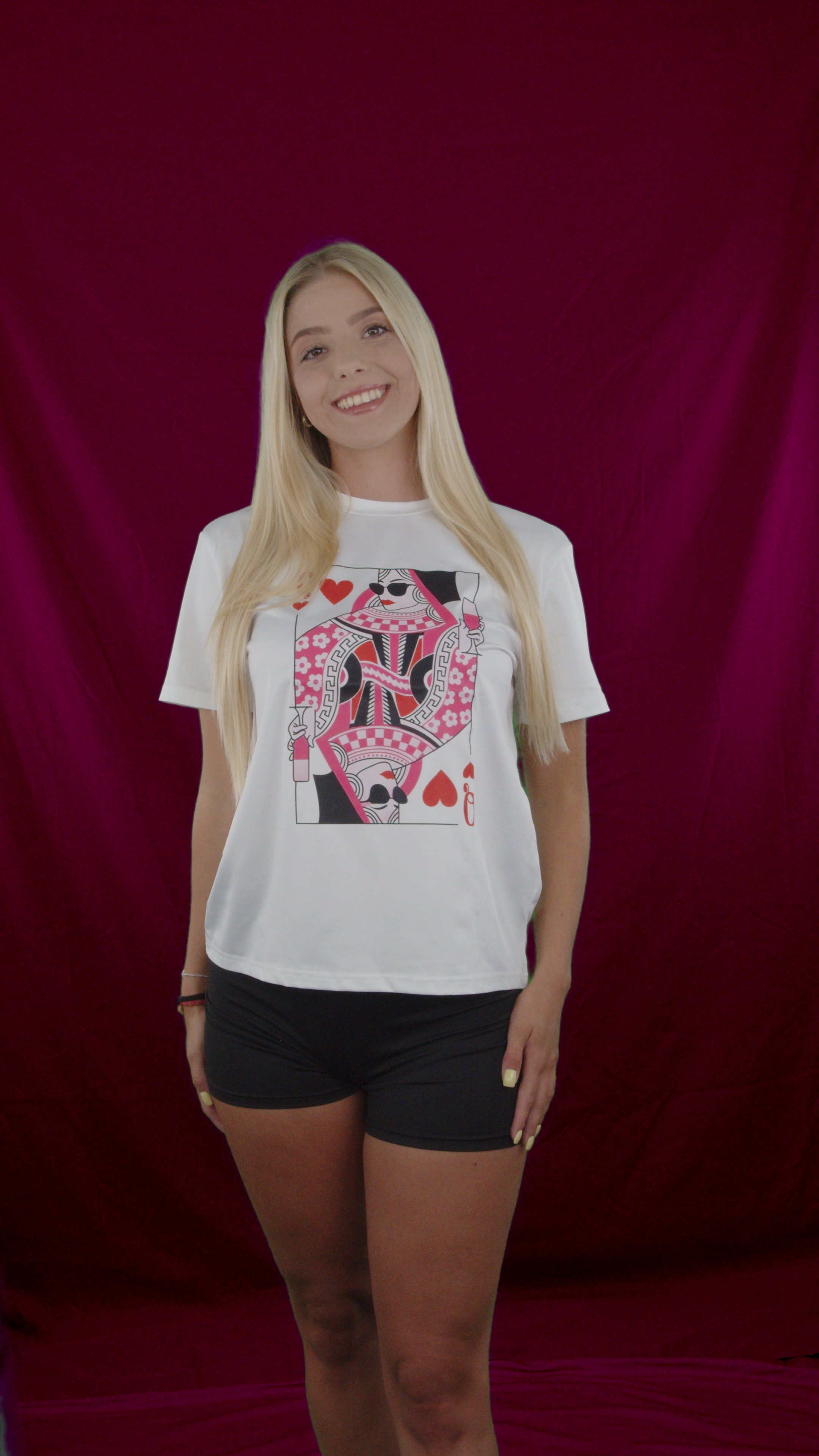 Queen of Hearts t-shirt and Vegas Sign